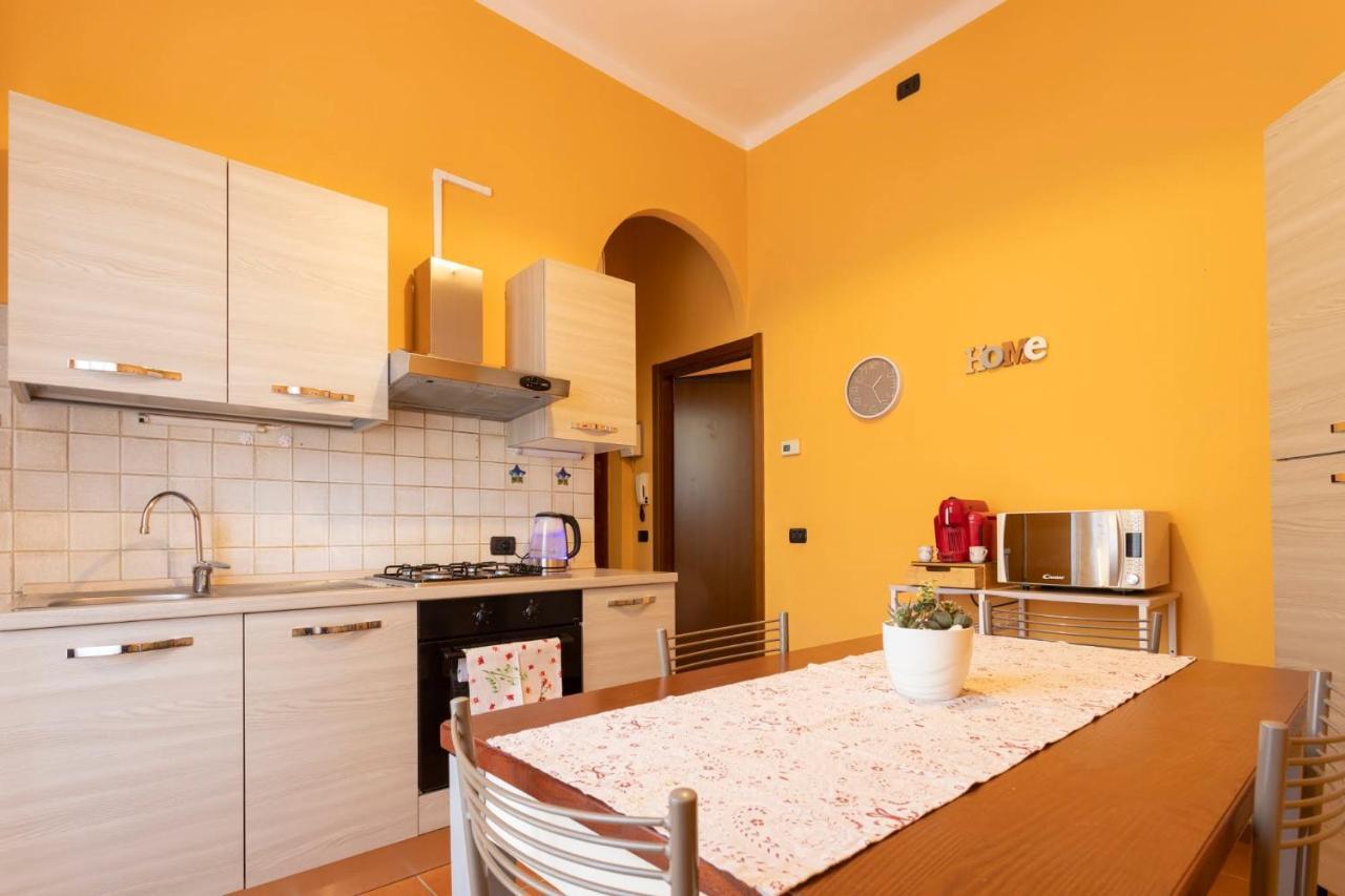 The Novara Gateway - Appartamento Новара Экстерьер фото